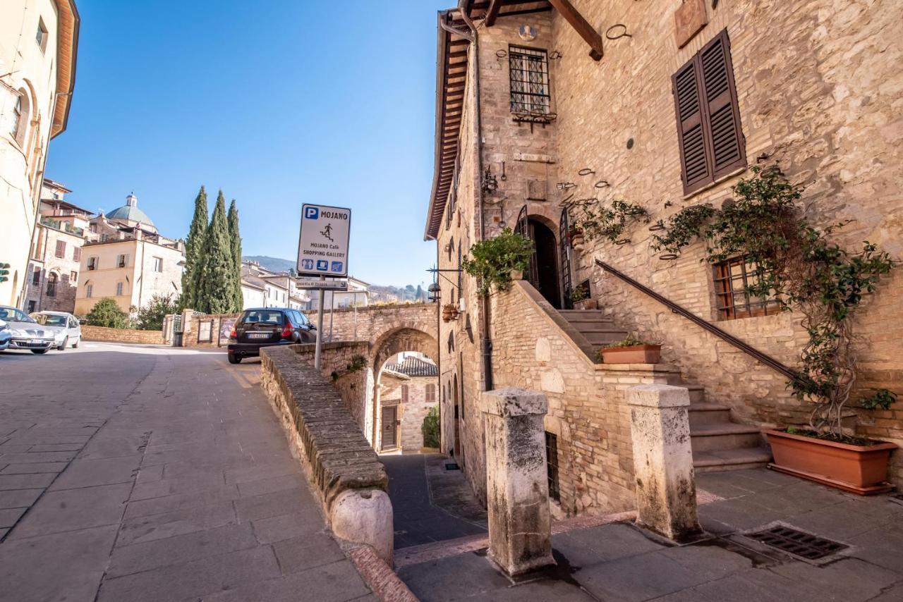 Casa Spagnoli Асизи Екстериор снимка